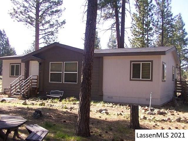 1st image of 686-750 Hemlock Way
