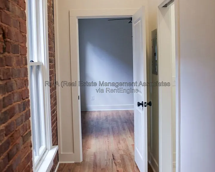 4 Zebulon St #2C — Photo 7