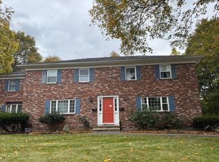 148 Wyman St #148, Woburn, MA 01801