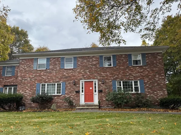 148 Wyman St #148, Woburn, MA 01801