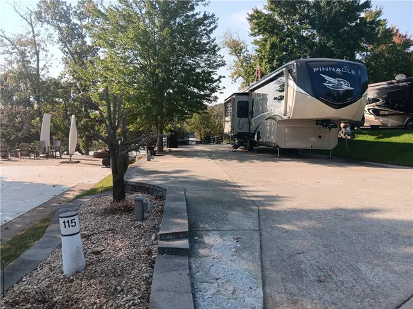1229 County Road 663 #115, Oak Grove, AR 72660