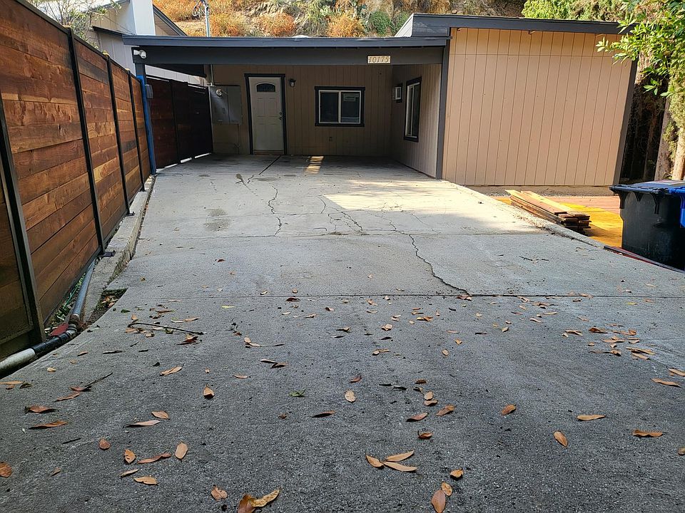 1st image of 10175 Sunland Blvd