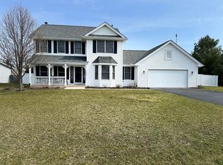 147 Bristlewood Ct, Rockton, IL 61072
