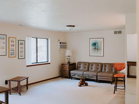 5th image of 122 Burke Ave APT 8