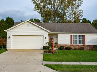 5516 Zappia Dr, Mishawaka, IN 46545