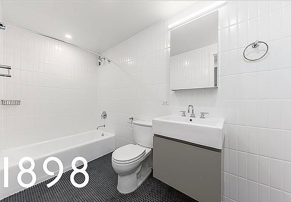 4th image of 175 W 87th St APT 32D