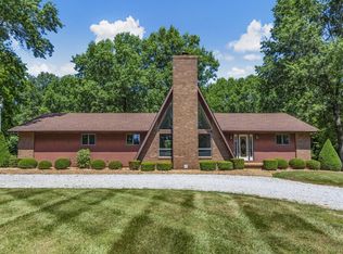 1935 Lebanon Ave, Belleville, IL 62221