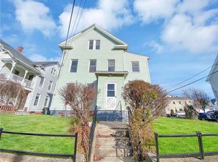 121 Springdale Ave, Meriden, CT 06451