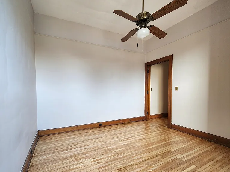 814 Center Ave #C — Photo 14