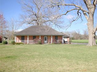 1550 Quarter Horse Trl, Angleton, TX 77515