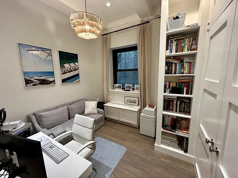 321 W 13th St #3B — Photo 10