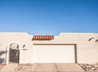 365 E Via Terrenal, Green Valley, AZ 85614