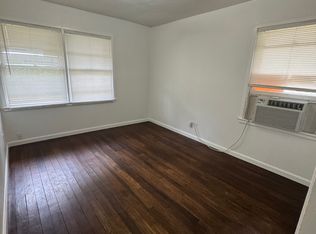 4432 Vivian St, Bellaire, TX 77401