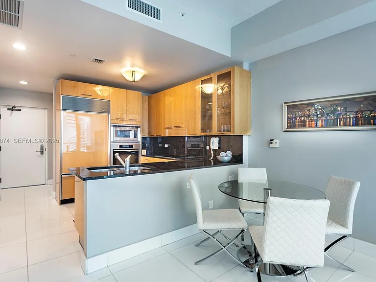6799 Collins Ave #507 — Photo 20