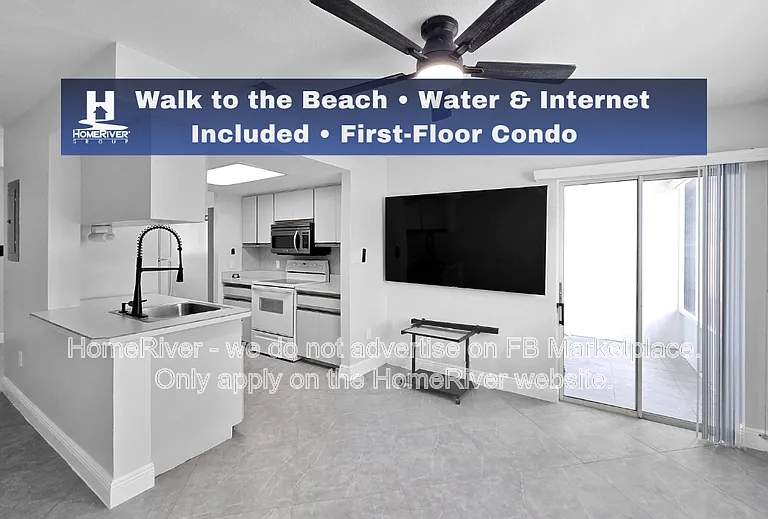 616 Beach Park Ln #V261 — Photo 1