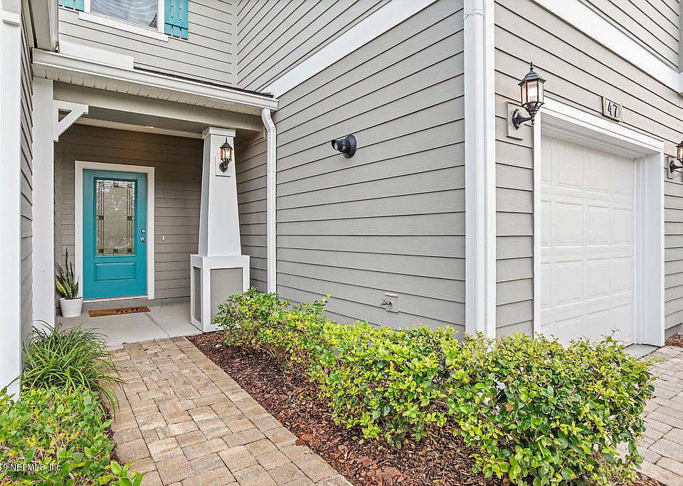 1st image of 47 Canary Palm Ct