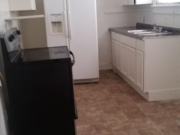 2nd image of 2109 Bainbridge Blvd APT 7