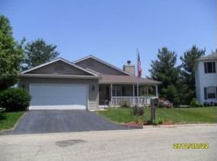 500 Trotter Ct, Oregon, IL 61061