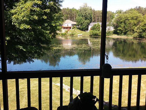 3rd image of 9090 Pineview Lake Ct