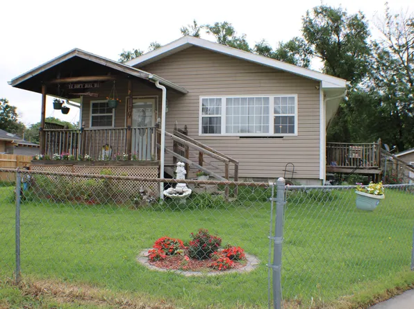 3110 SE Indiana Ave, Topeka, KS 66605