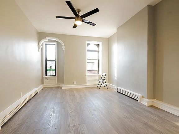 3rd image of 2701 Seymour Ave #5