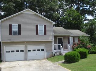 305 River Trace Dr, Villa Rica, GA 30180