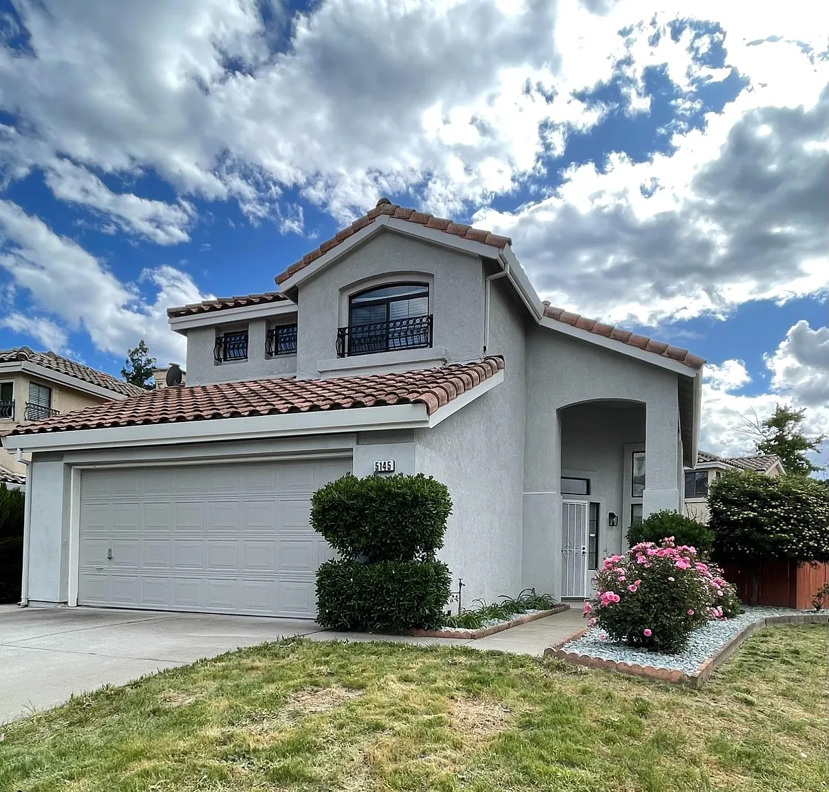 5145 Lady Di Way photo 1
