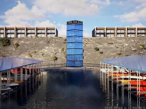 100 Blue Heron Hl #206, Lake Ozark, MO 65049