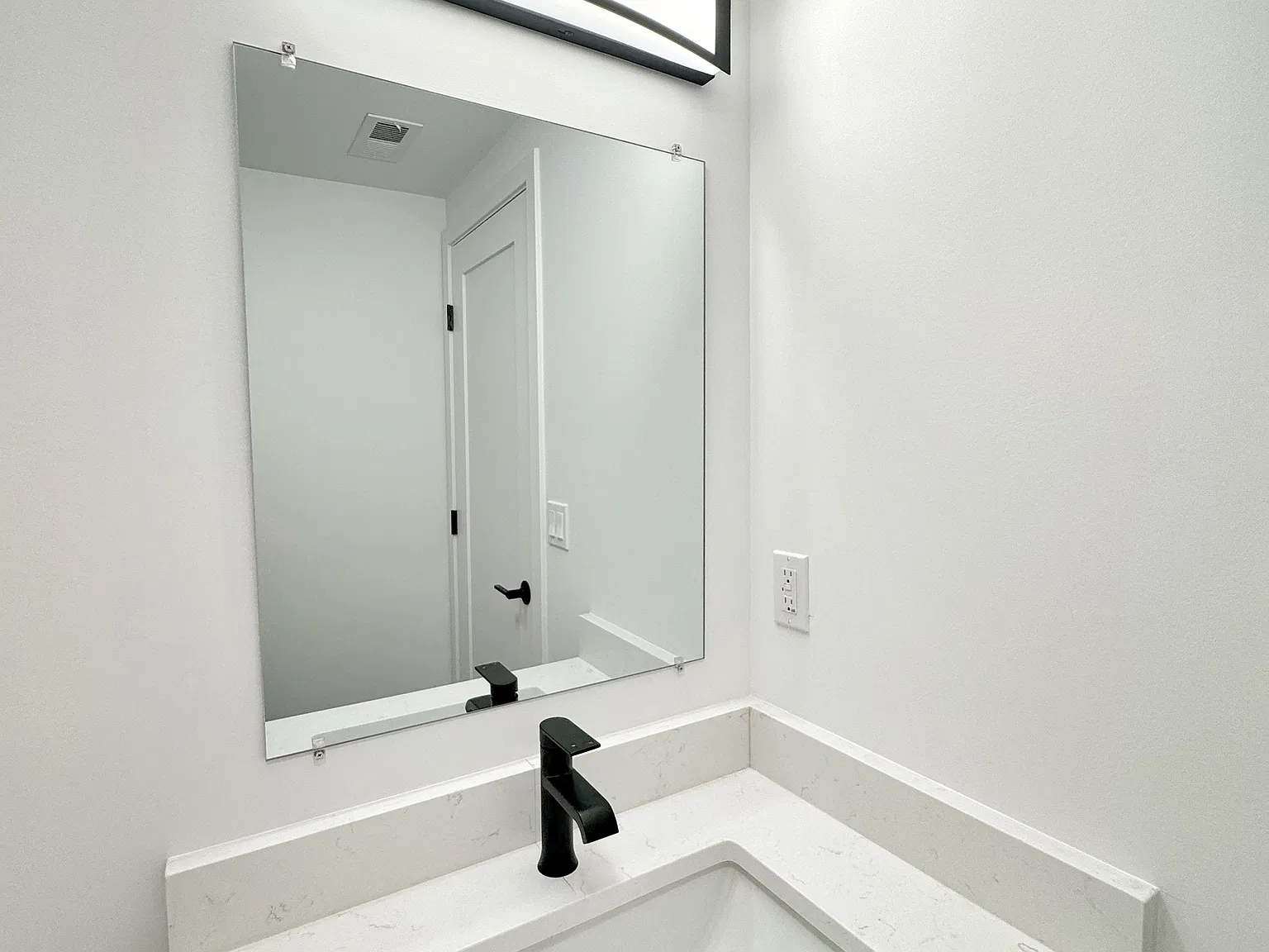 Studio, 1.0 bath, 400 sqft, $1,795 — Photo 3