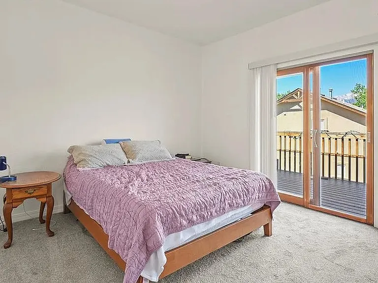 2824 N Cascade Ave — Photo 6