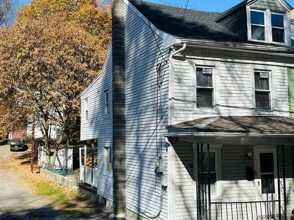 506 Laurel St, Minersville, PA 17954
