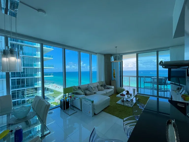 6899 Collins Ave #1810 — Photo 28