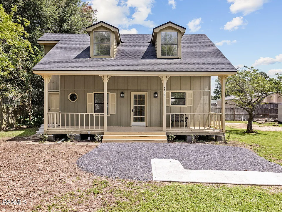 708 Patrick Dr