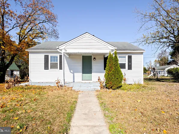 627 Camp Rd, Denton, MD 21629