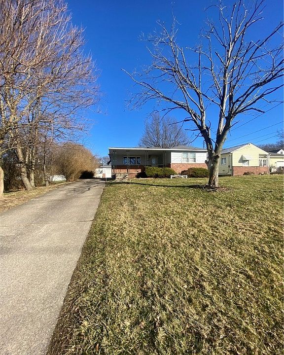 1st image of 100 Notre Dame Dr