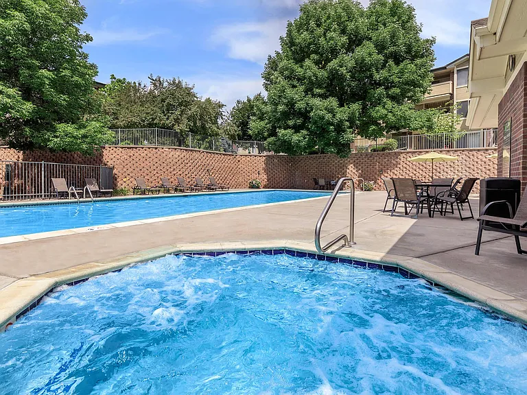 The Spa/Hot Tub at The Buttes Apartment Homes