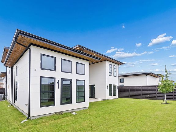 4th image of 3603 Sky Ridge Ln