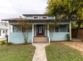 1121 E Crockett St, San Antonio, TX 78202