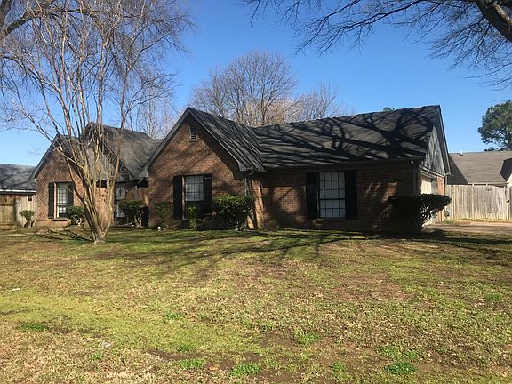 2nd image of 7364 Hollorn Ln