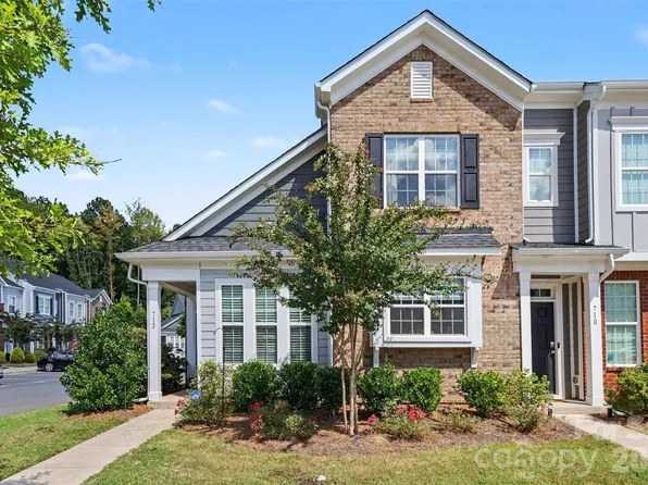 712 Henderson Valley Way, Belmont, NC 28012