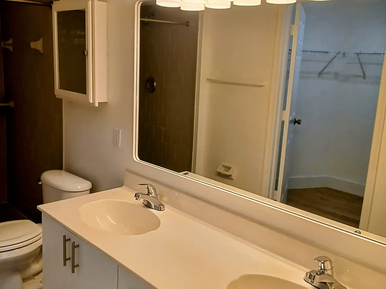 26734 Little John Ct #4 — Photo 7