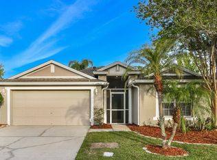 29429 Crossland Dr, Wesley Chapel, FL 33543