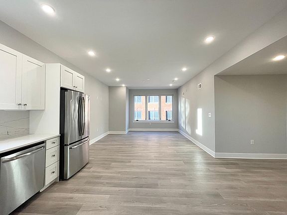 5th image of 330 Cambridge St #4A