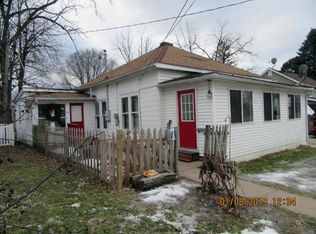114 W 10th St, Neillsville, WI 54456