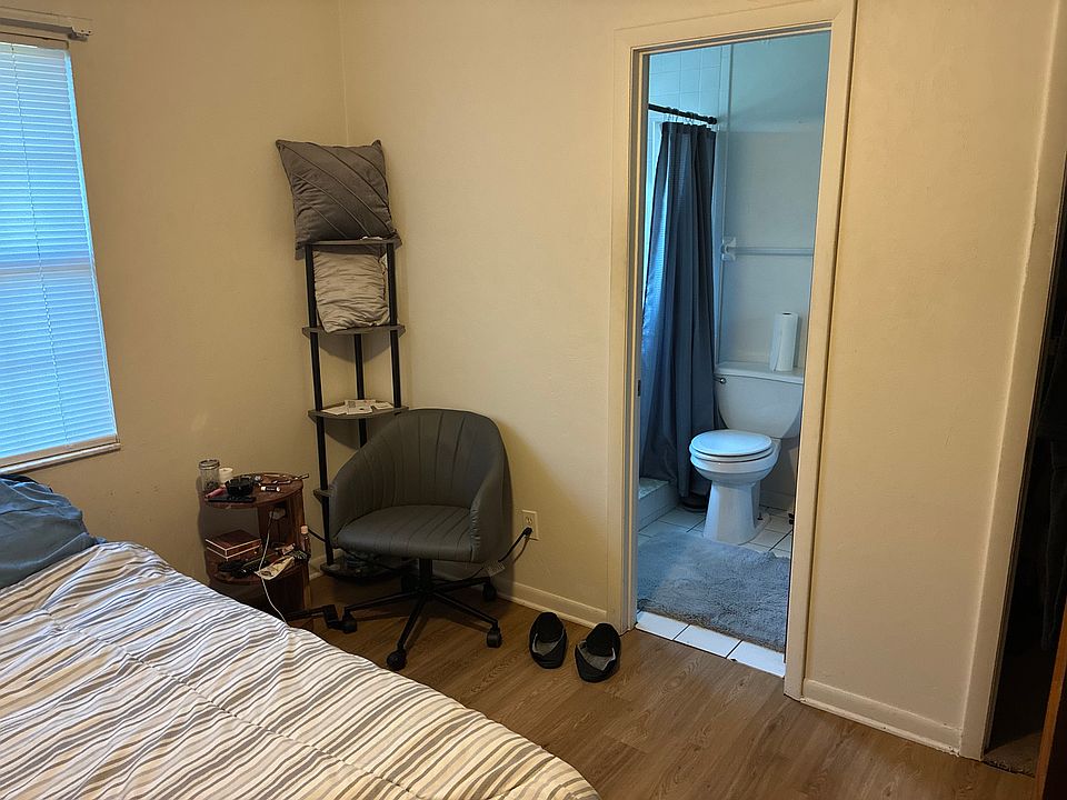 2nd image of 1504 SE 15th Ave