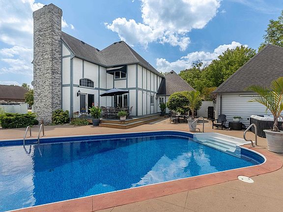 4th image of 205 Dinah Ln