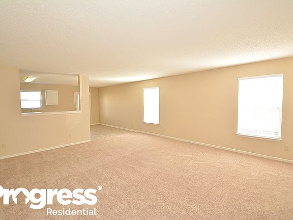 5th image of 6758 W Philadelphia Dr