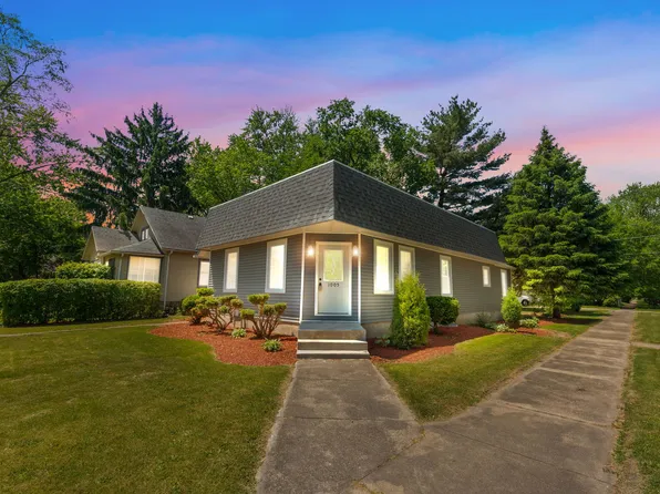 1005 S 5th Ave, Kankakee, IL 60901