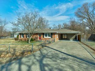 724 E Main St, Newburgh, IN 47630