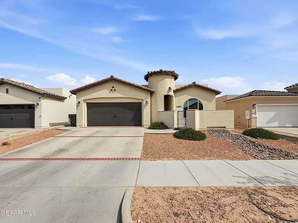 12805 Kingsbury Ave